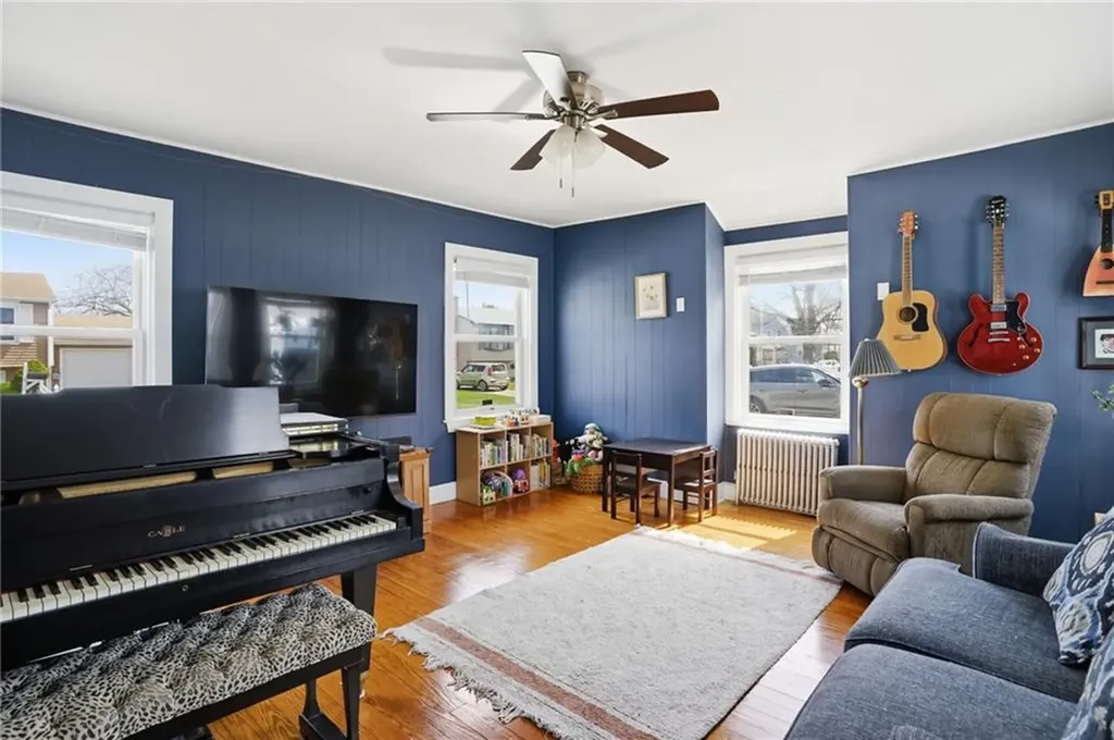 77 Majestic Avenue Warwick RI 02888