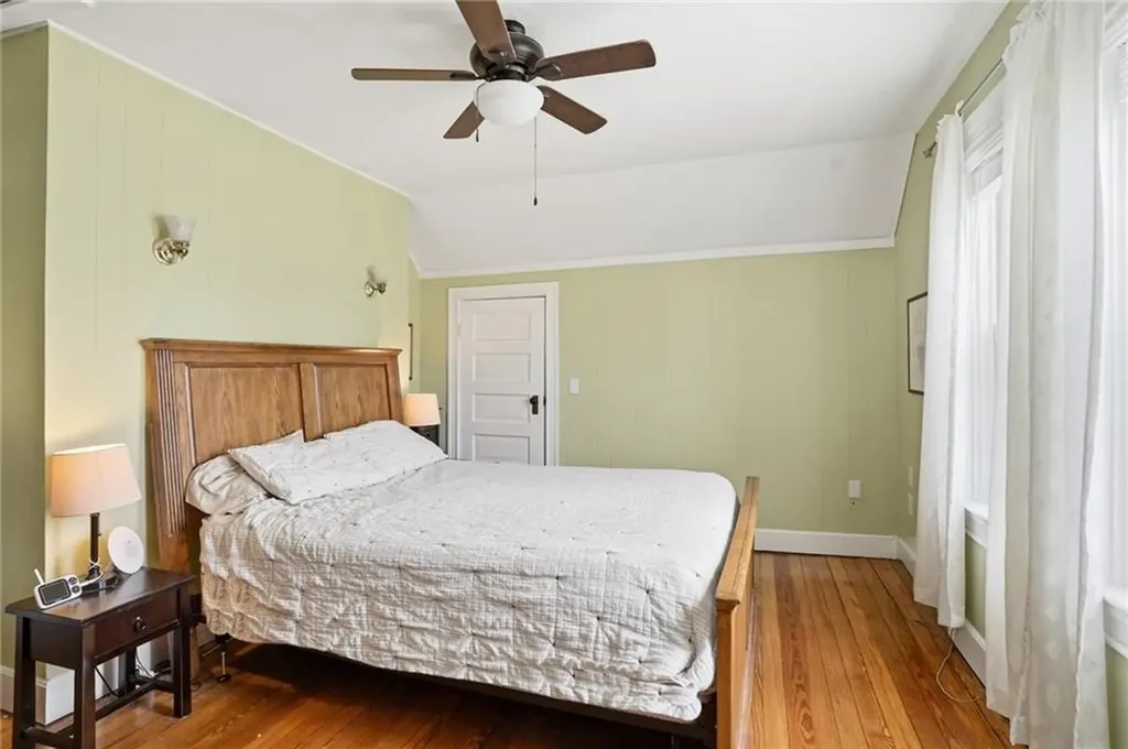 77 Majestic Avenue Warwick RI 02888