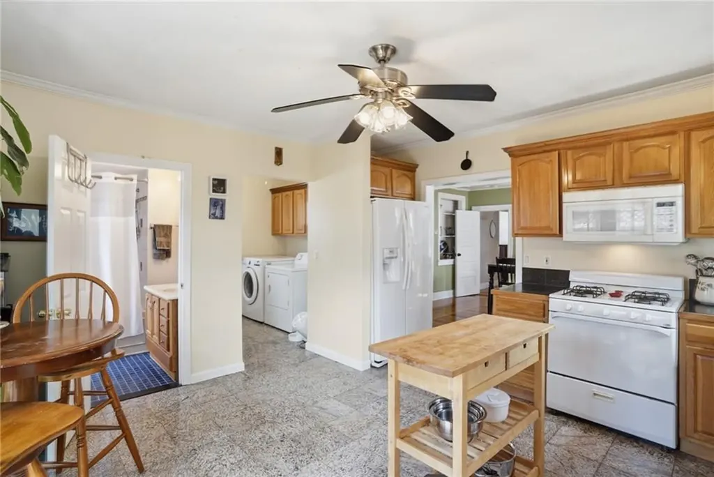 77 Majestic Avenue Warwick RI 02888
