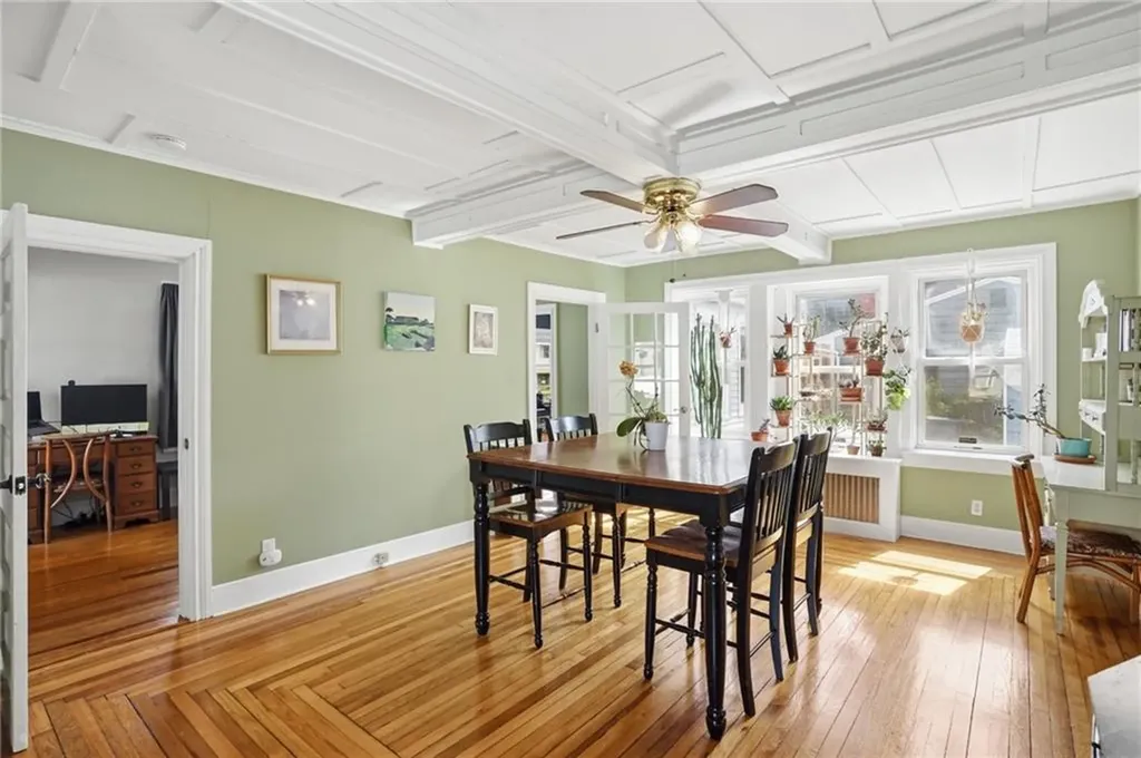 77 Majestic Avenue Warwick RI 02888