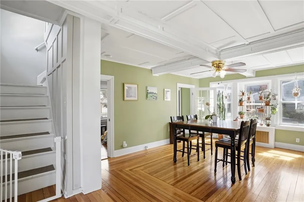 77 Majestic Avenue Warwick RI 02888