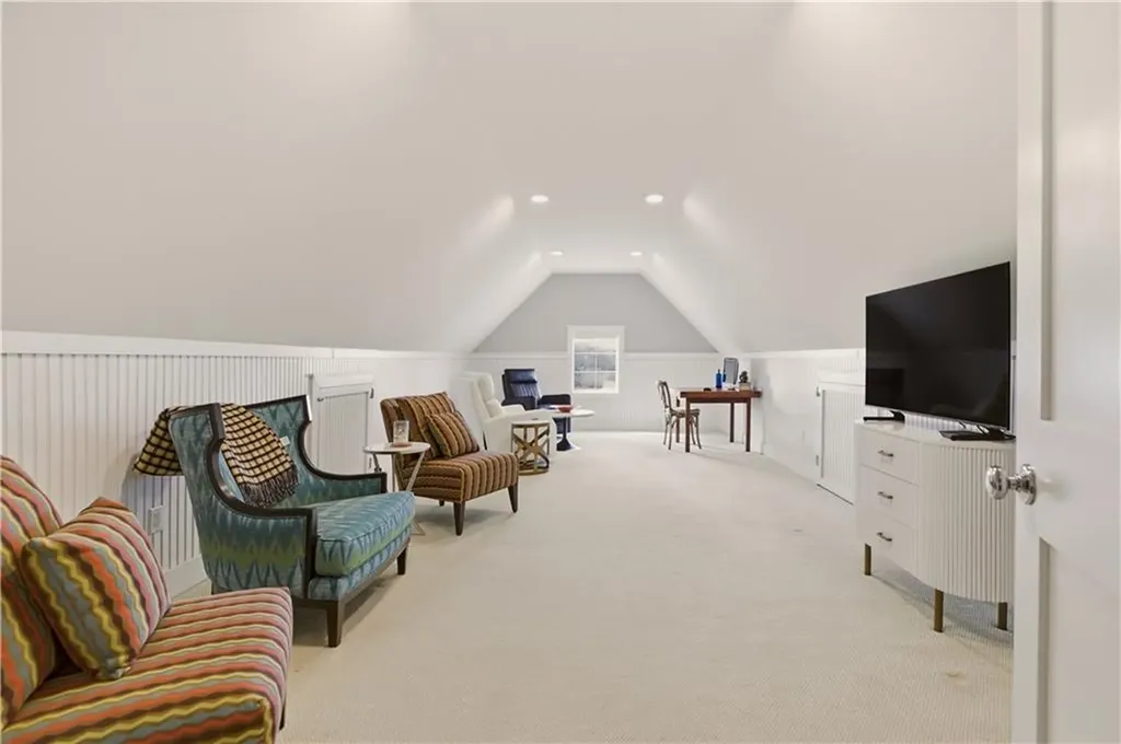 165 Newport Harbor Drive Portsmouth RI 02871