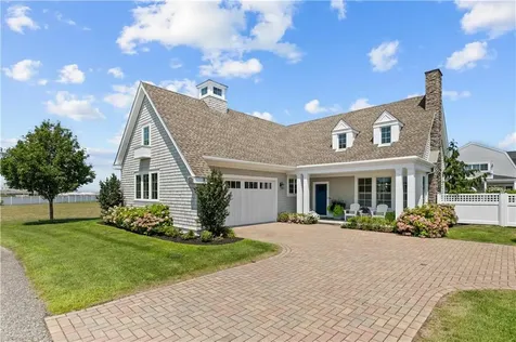 165 Newport Harbor Drive Portsmouth RI 02871