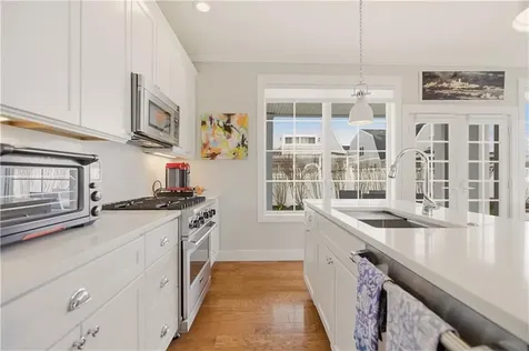 165 Newport Harbor Drive Portsmouth RI 02871