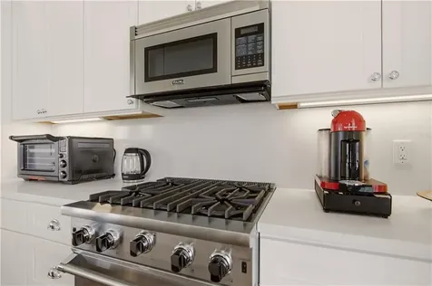 165 Newport Harbor Drive Portsmouth RI 02871