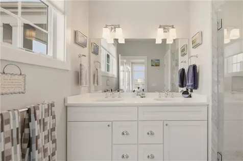 165 Newport Harbor Drive Portsmouth RI 02871