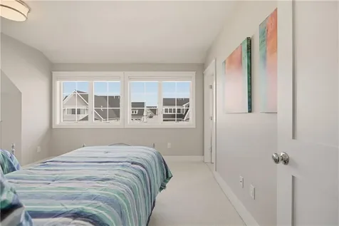 165 Newport Harbor Drive Portsmouth RI 02871