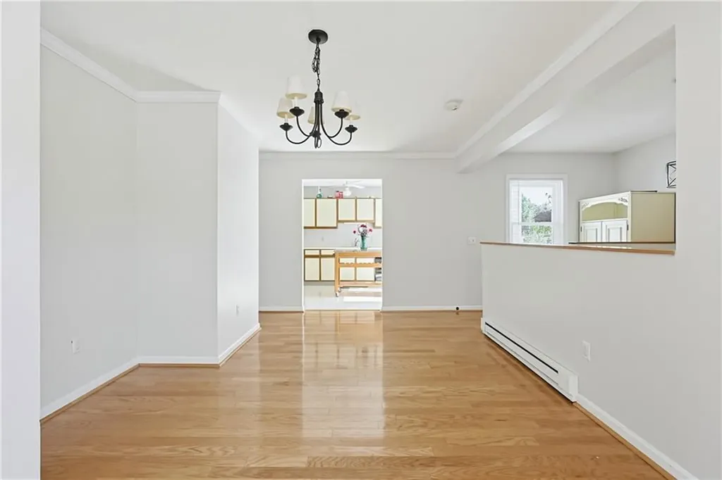 1 Willow Glen Circle Warwick RI 02889