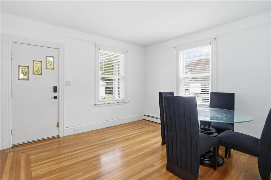 144 Dante Street Providence RI 02908
