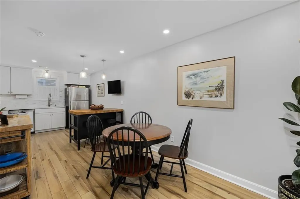 208 Marlborough Street East Greenwich RI 02818