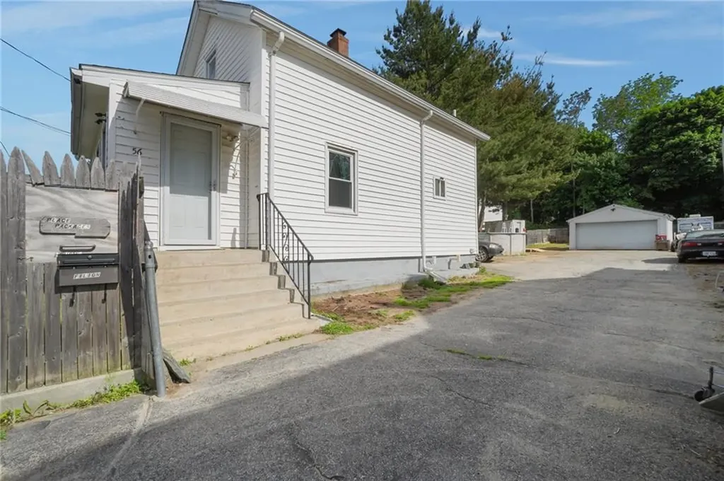 56 Henrietta Street Providence RI 02904