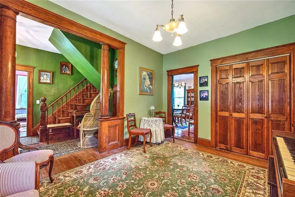 540 Greenville Road North Smithfield RI 02896