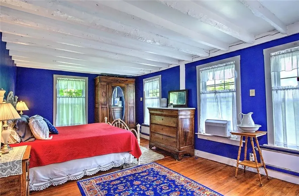 540 Greenville Road North Smithfield RI 02896