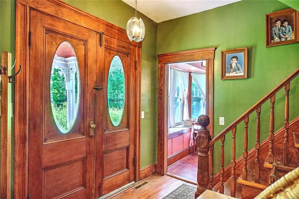 540 Greenville Road North Smithfield RI 02896