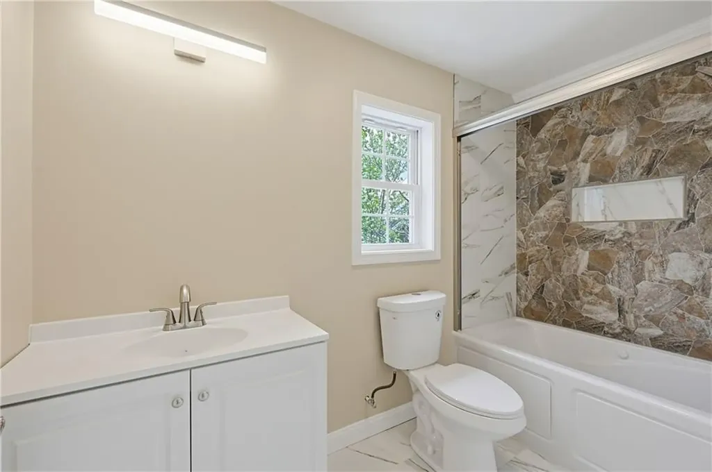 288 Potters Avenue Providence RI 02905