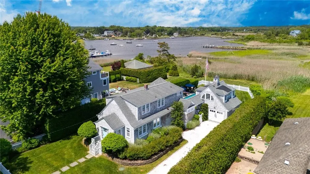 5 Pasadena Avenue Westerly RI 02891