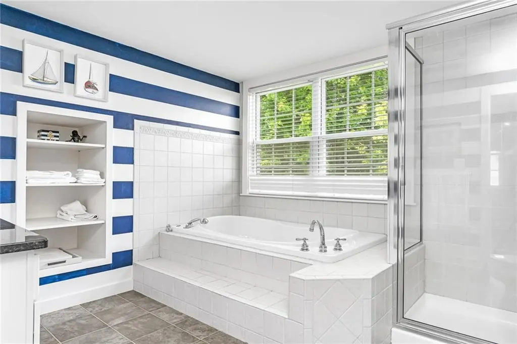 5 Pasadena Avenue Westerly RI 02891