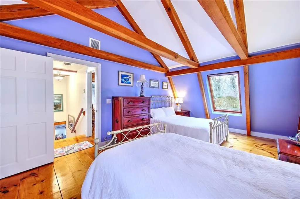 75 Macomber Lane Portsmouth RI 02871
