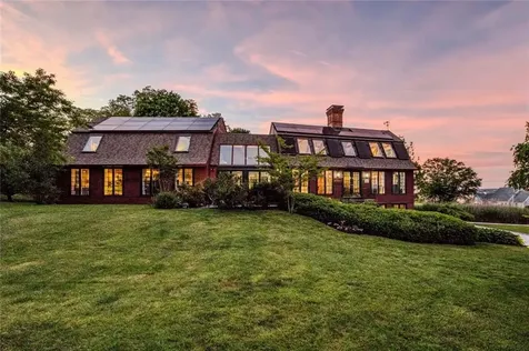 75 Macomber Lane Portsmouth RI 02871