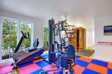 75 Macomber Lane Portsmouth RI 02871