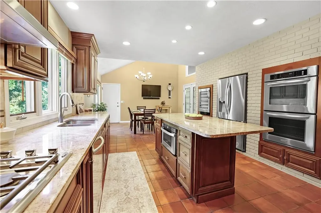 82 Mountain Laurel Drive Cranston RI 02920
