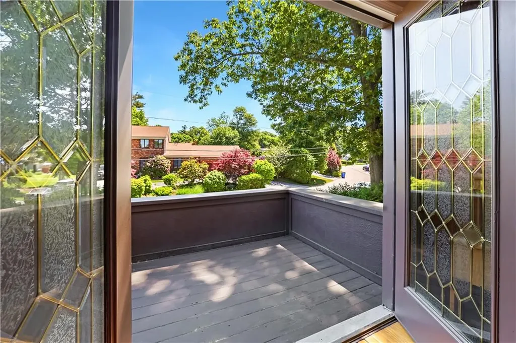 82 Mountain Laurel Drive Cranston RI 02920