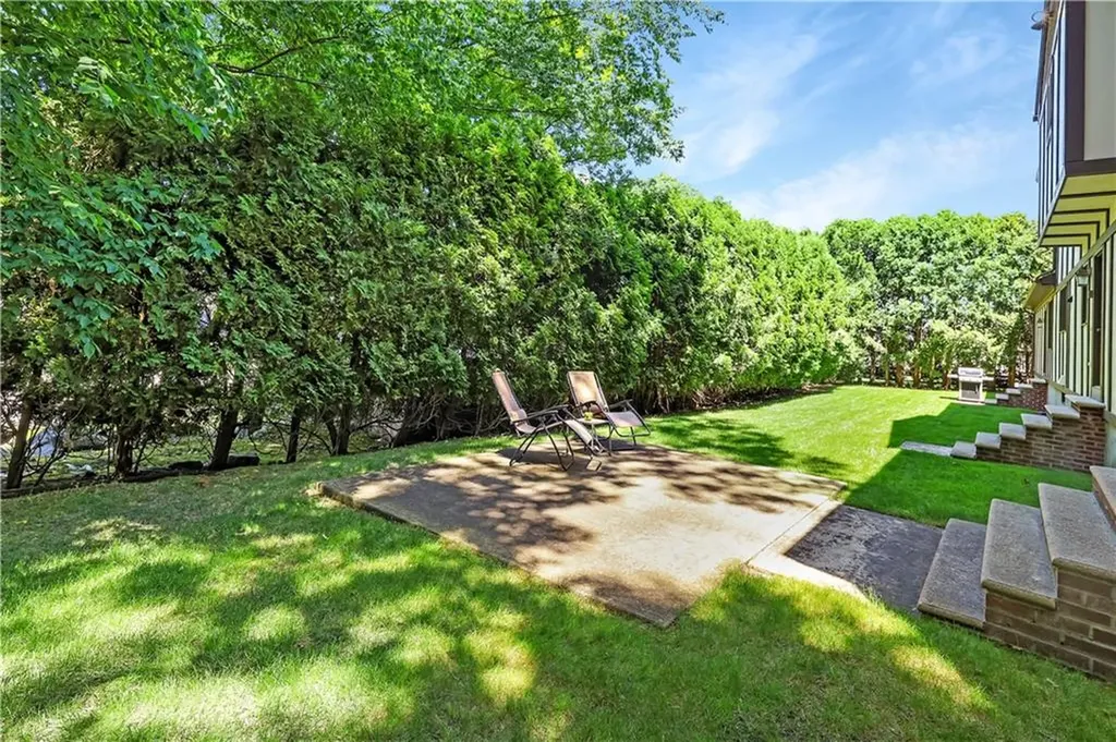 82 Mountain Laurel Drive Cranston RI 02920