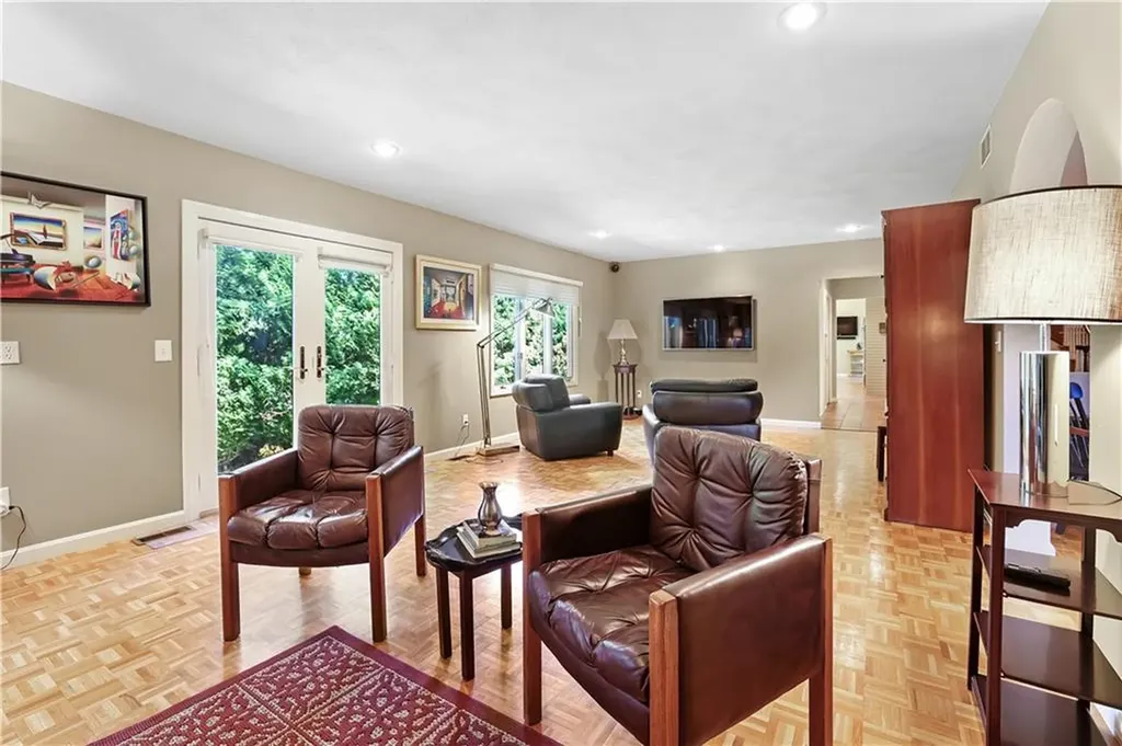 82 Mountain Laurel Drive Cranston RI 02920