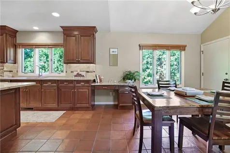82 Mountain Laurel Drive Cranston RI 02920