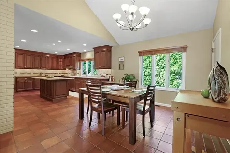 82 Mountain Laurel Drive Cranston RI 02920