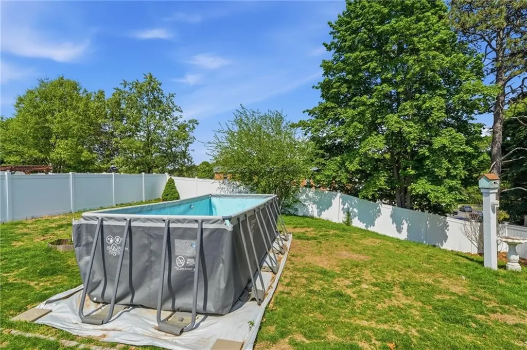 50 Pera Street Warwick RI 02886