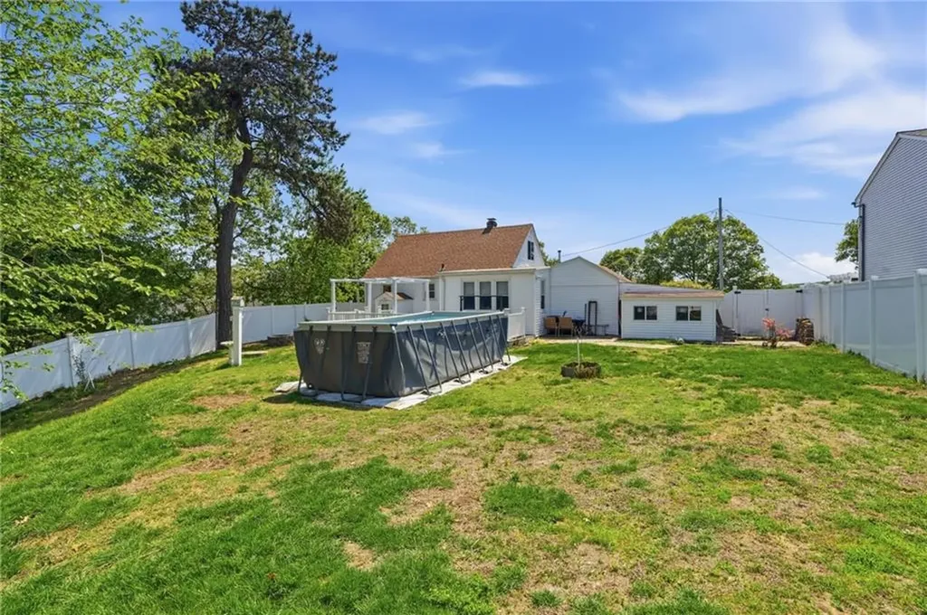 50 Pera Street Warwick RI 02886