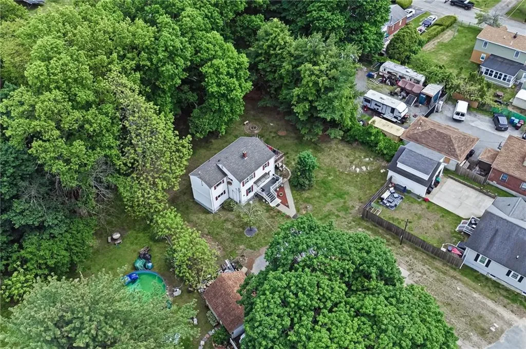 1842 Mendon Road Woonsocket RI 02895