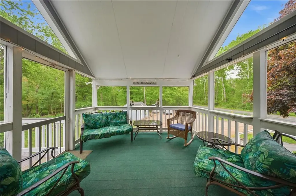 449 Rose Hill Road South Kingstown RI 02879