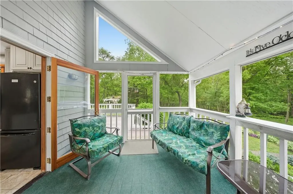 449 Rose Hill Road South Kingstown RI 02879