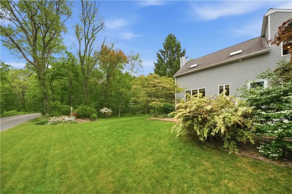 449 Rose Hill Road South Kingstown RI 02879