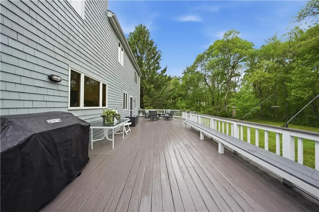 449 Rose Hill Road South Kingstown RI 02879