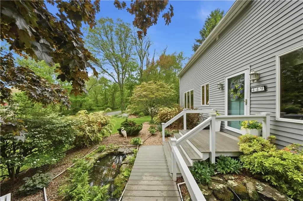 449 Rose Hill Road South Kingstown RI 02879