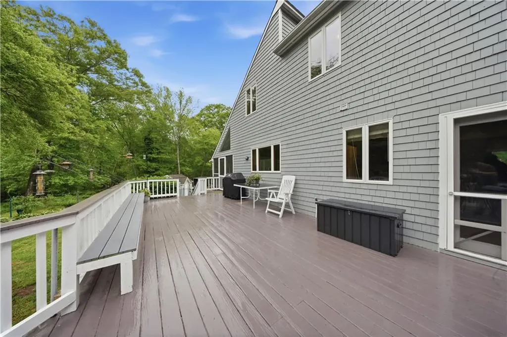 449 Rose Hill Road South Kingstown RI 02879