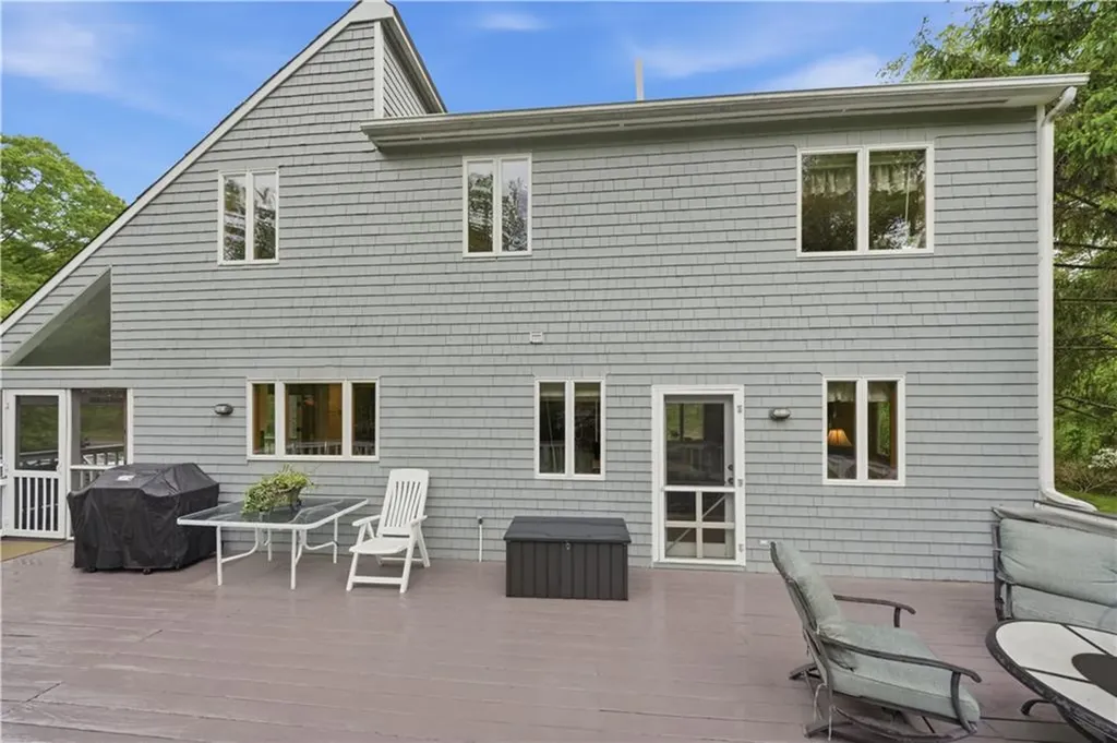 449 Rose Hill Road South Kingstown RI 02879