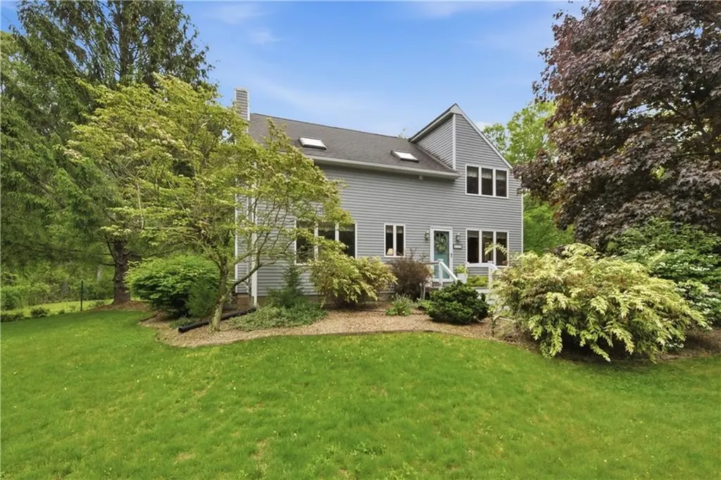 449 Rose Hill Road South Kingstown RI 02879