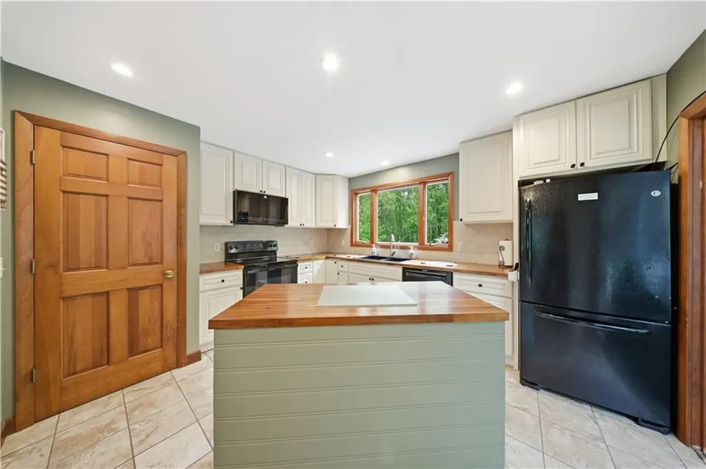 449 Rose Hill Road South Kingstown RI 02879