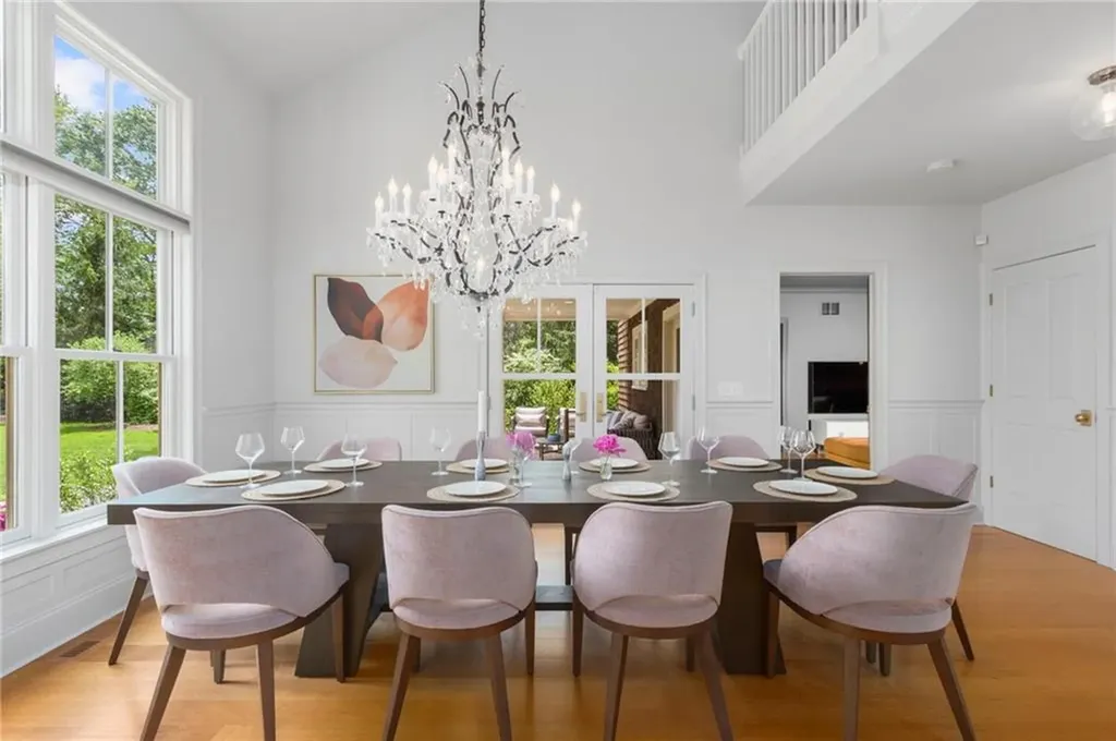 104 Ferry Road Bristol RI 02809