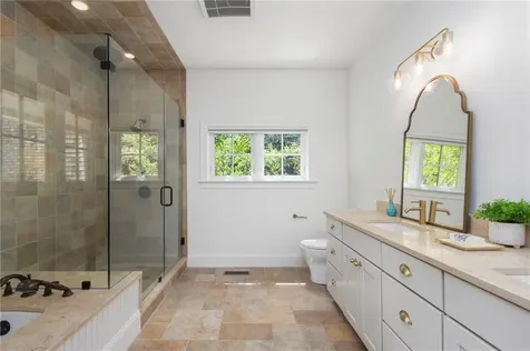 104 Ferry Road Bristol RI 02809