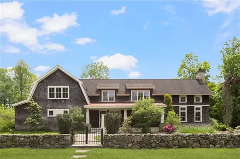 104 Ferry Road Bristol RI 02809