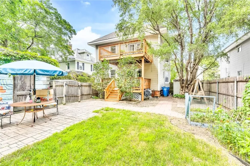 162 Armington Street Cranston RI 02905