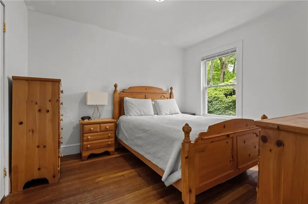 162 Armington Street Cranston RI 02905