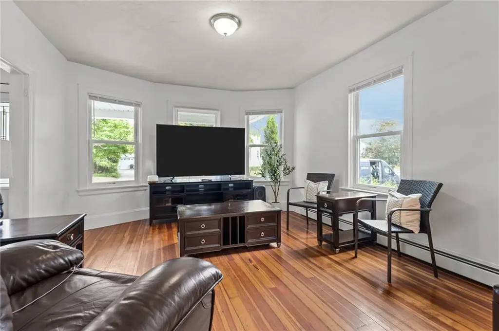 162 Armington Street Cranston RI 02905