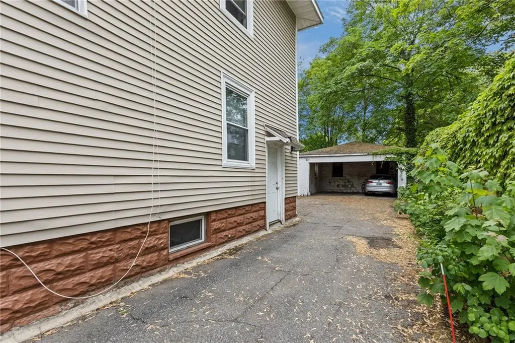 162 Armington Street Cranston RI 02905