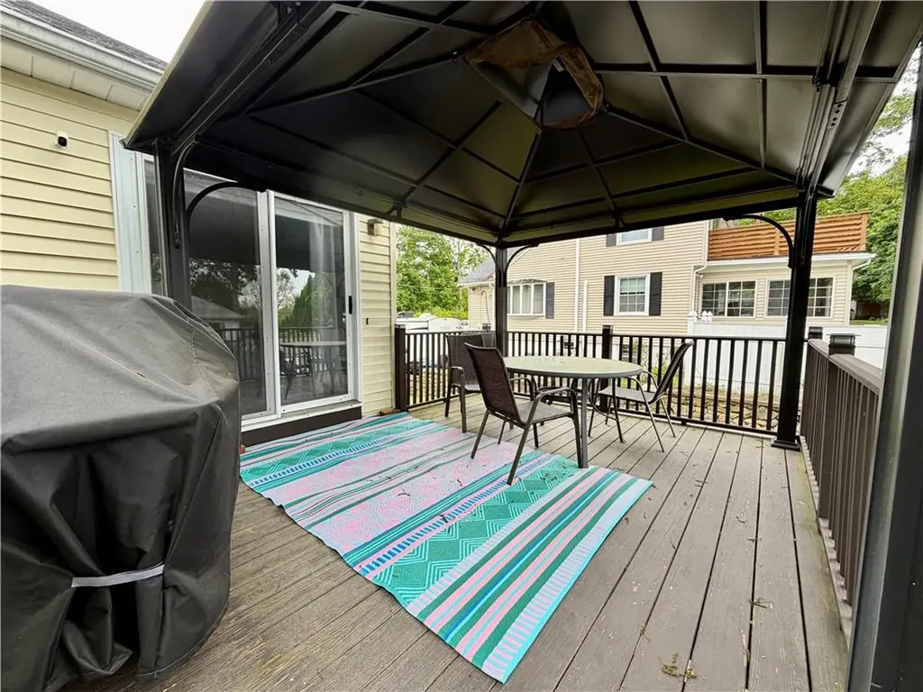 100 Panto Road Warwick RI 02886